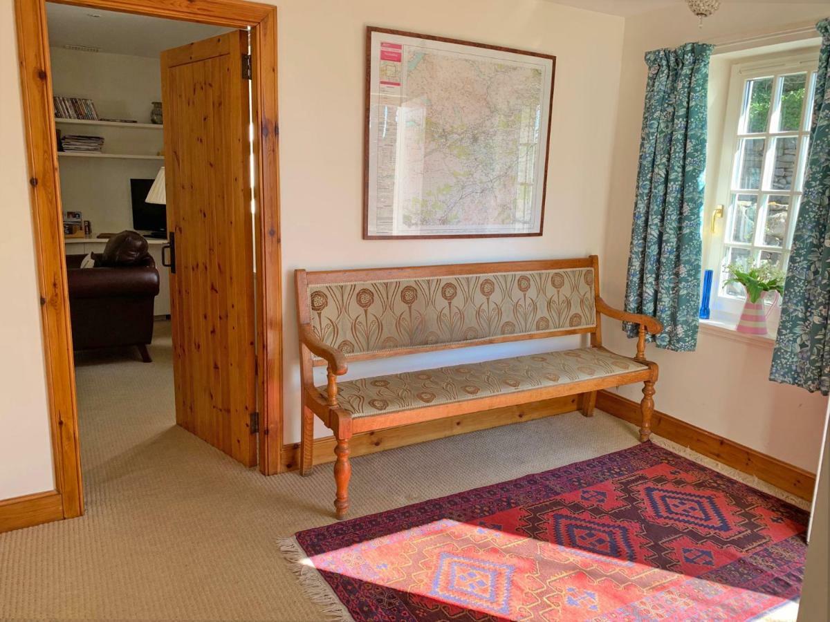 Spacious Cottage - Walk To Crieff Extérieur photo